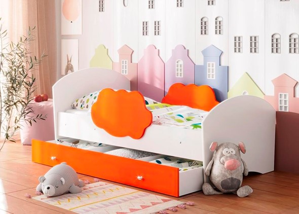 Детская кровать Тучка с ящиком, корпус Белый, фасад Оранжевый в Когалыме - изображение
