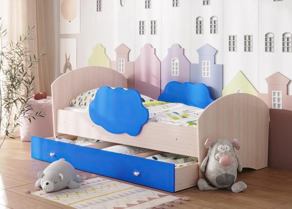 Детская кровать Тучка с ящиком, корпус Дуб млечный, фасад Синий в Ханты-Мансийске - изображение