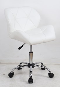 Кресло компьютерное LOOZ белый в Когалыме