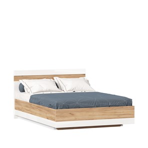 Спальная кровать Фиджи 1400 с подъемным механизмом ЛД 659.081, Дуб золотой/Белый в Когалыме