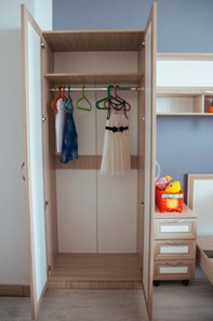 Двухдверный детский шкаф Остин М02 в Урае - предосмотр 3
